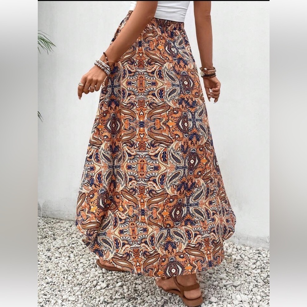 Women’s High Low Paisley Print High Waisted Pull-on Skirt Size XS - Picture 2 of 9